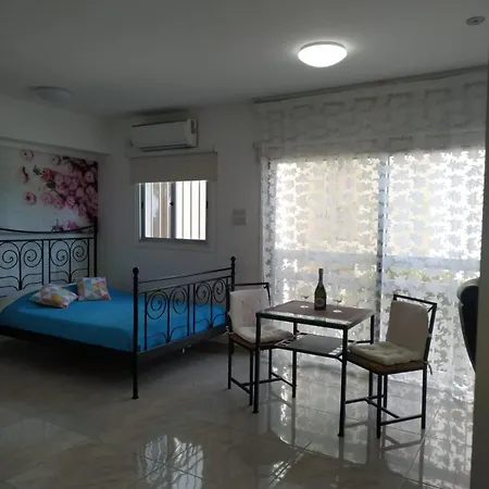 Apartamento Stelia's Seagate Apt. Lárnaca
