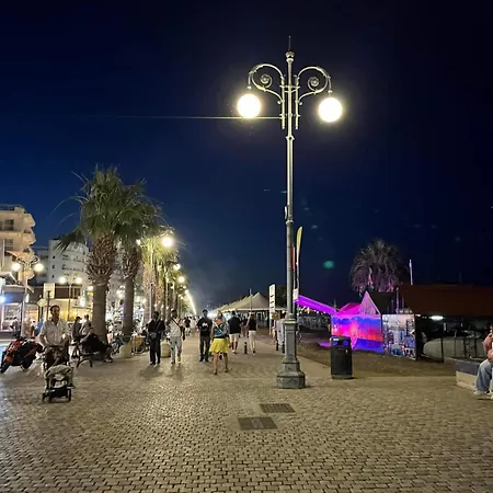 Stelia's Seagate Apt. * Ларнака