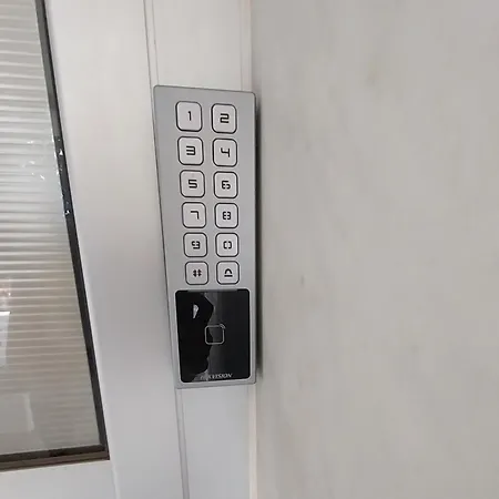 Apartment Stelia's Seagate Apt. *