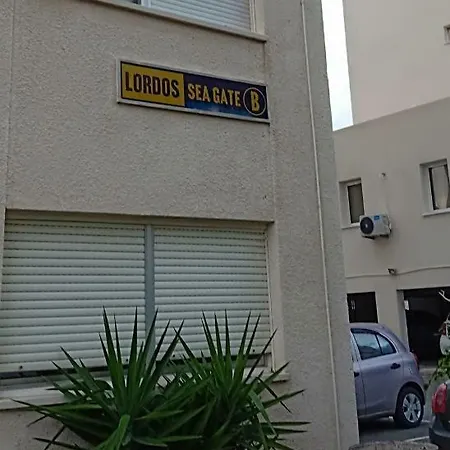 Stelia's Seagate Apt. Larnaca