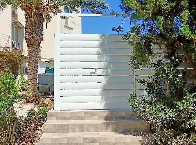 Stelia's Seagate Apt. Larnaca