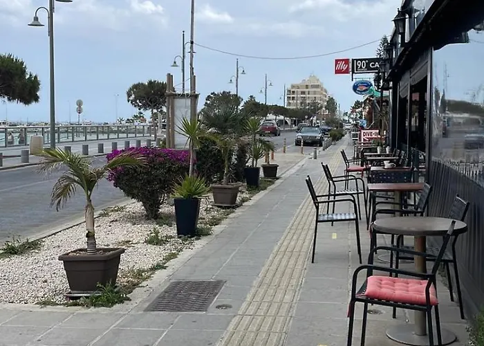 Stelia's Seagate Apt. Larnaca